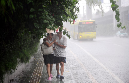 広州の夏・台風